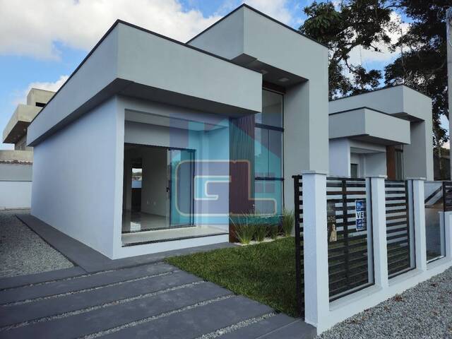 #70 - Casa para Venda em Barra Velha - SC