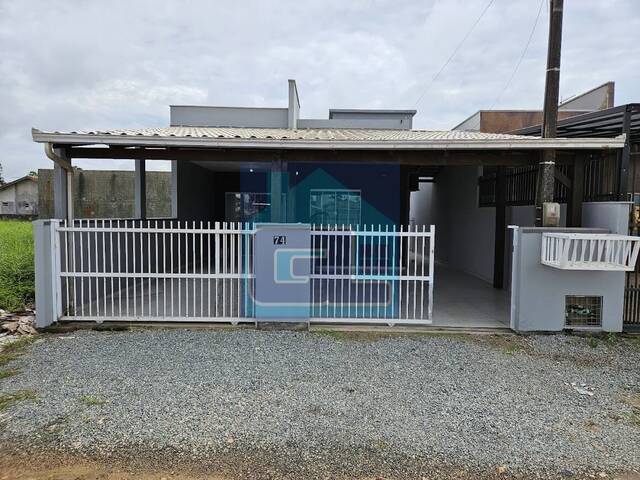 #72 - Casa para Venda em Barra Velha - SC