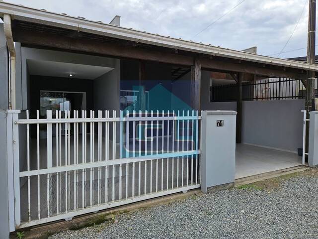#72 - Casa para Venda em Barra Velha - SC