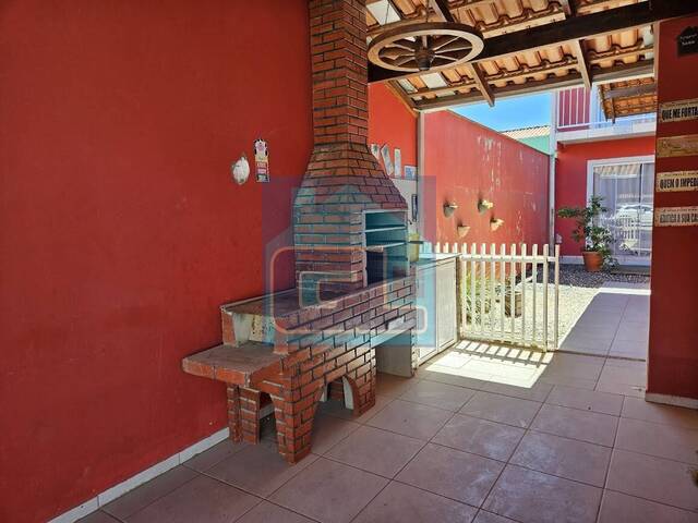 #73 - Casa para Venda em Barra Velha - SC